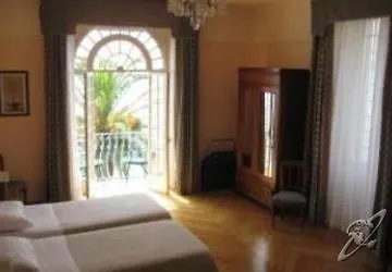 Hotel Monte Baldo E Villa Acquarone Gardone Riviera 4*,