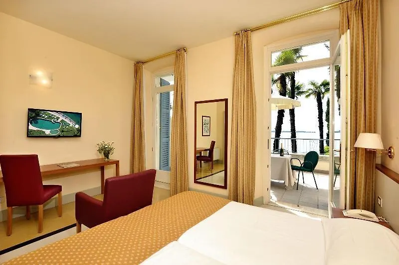 Hotel Monte Baldo E Villa Acquarone Gardone Riviera Italien
