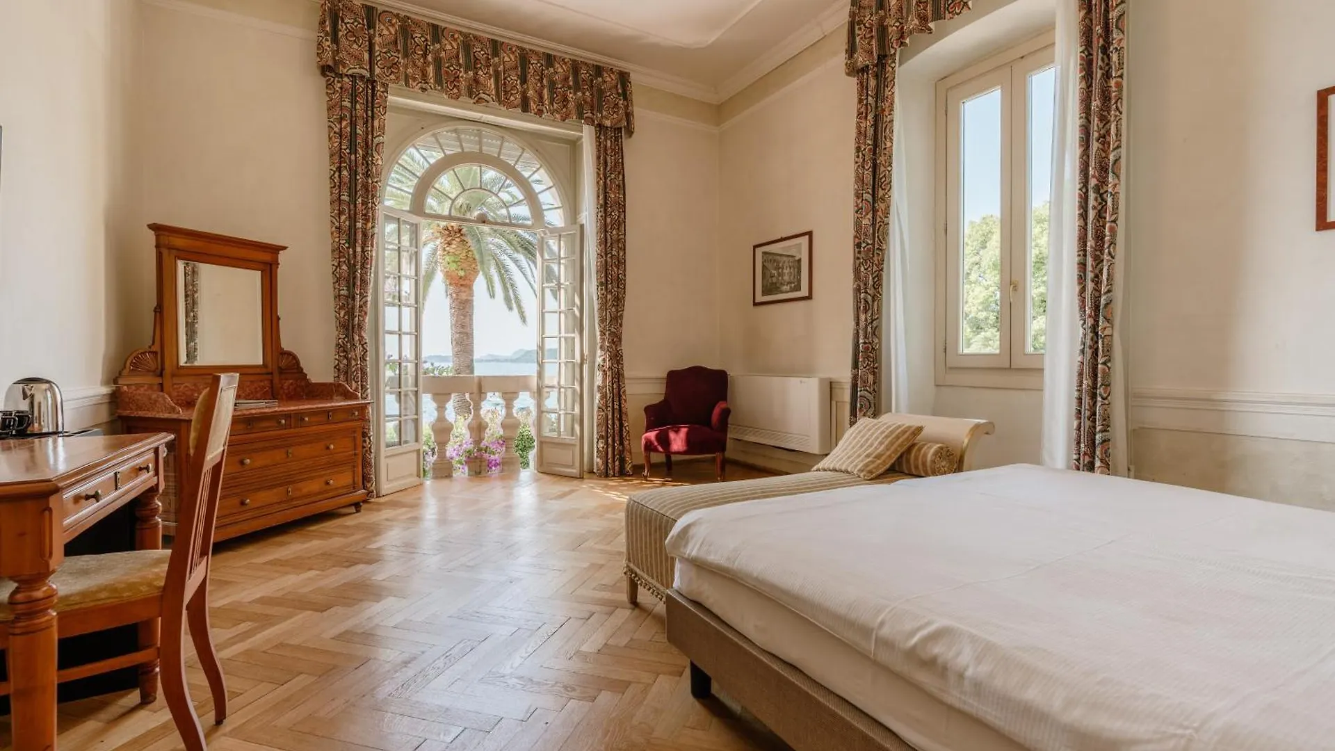 Hotel Monte Baldo E Villa Acquarone Gardone Riviera 4*,  Italien