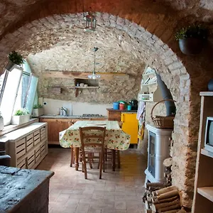 Ferienhaus Charming Rustic House, Gardone Riviera